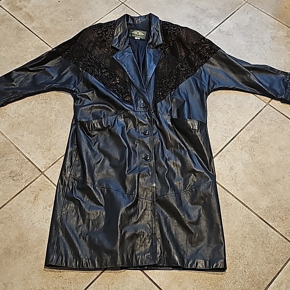 Vintage Avanti black leather long trench coat jacket with detail sz 2XL